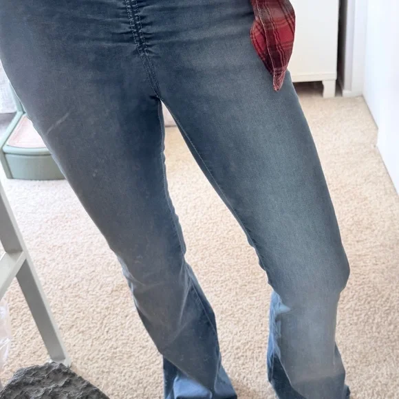Long, lean jeans with low front rise - Picture 4 of 10